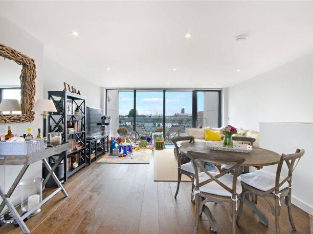3 bedroom maisonette to rent