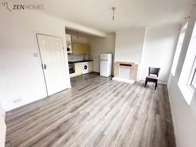 3 bedroom maisonette to rent