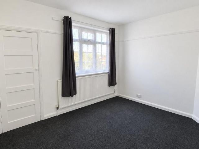 3 bedroom maisonette to rent