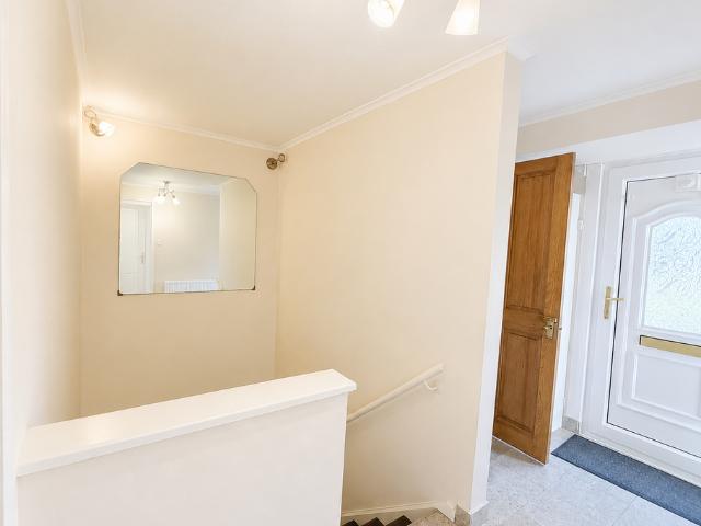 3 bedroom maisonette to rent