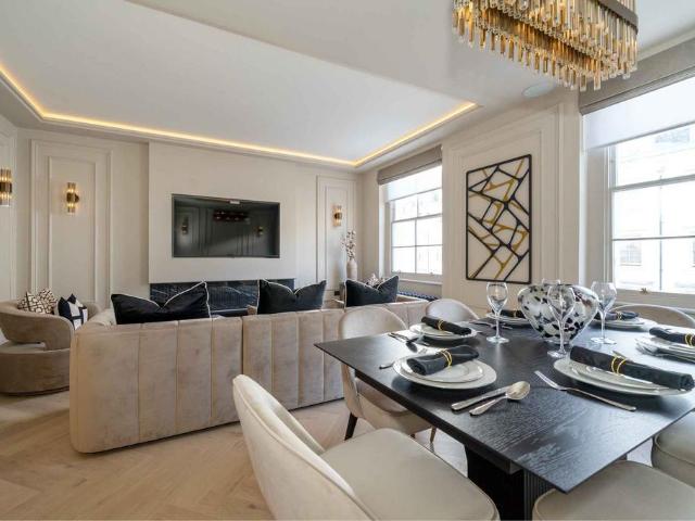 3 bedroom maisonette for sale