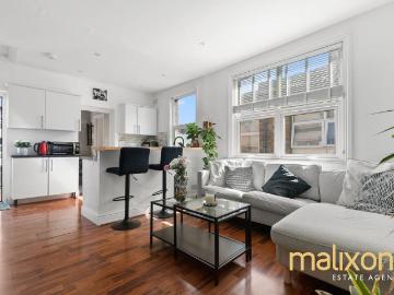 3 bedroom maisonette for sale