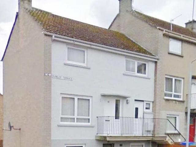 3 bedroom maisonette for sale
