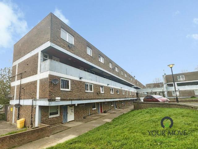 3 bedroom maisonette for sale