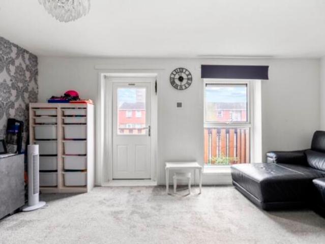 3 bedroom maisonette for sale in Maidstone Road, Leicester, Leicestershire, LE2