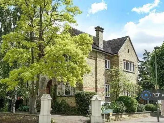 3 bedroom maisonette for rent in Beckenham, Beckenham, BR3