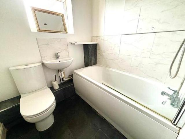 3 bedroom maisonette for rent in Northville Road, Northville, Bristol, BS7