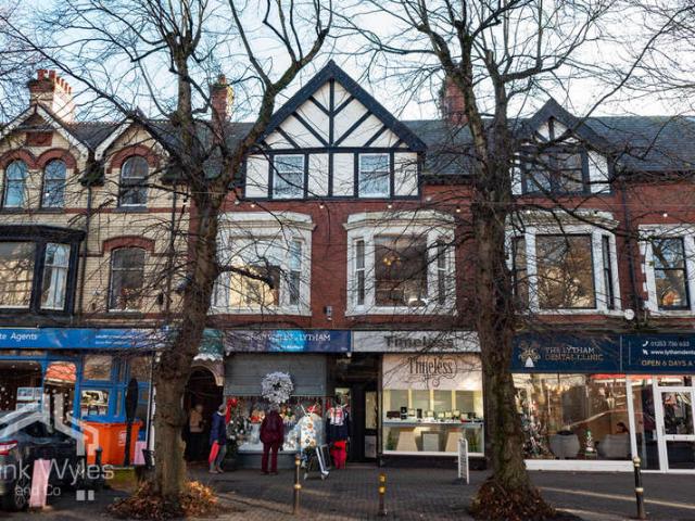3 Bedroom Maisonette Flat