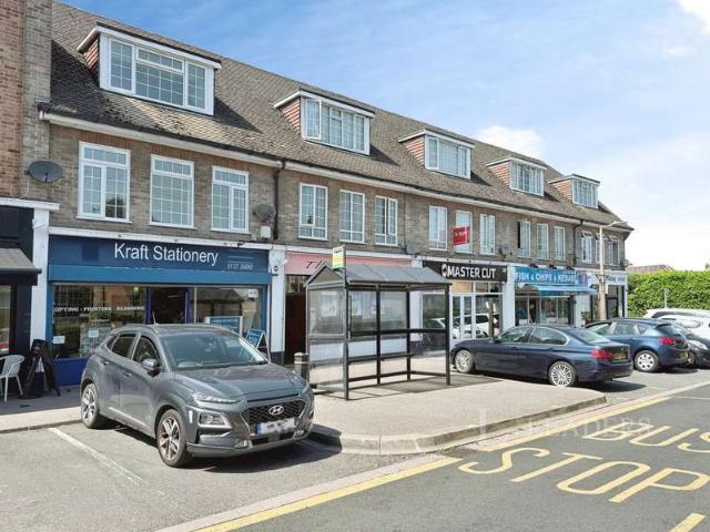 3 Bedroom Maisonette Flat