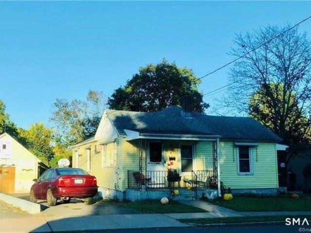 3 bedroom, Manchester CT 06042 104407157