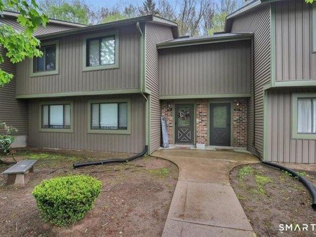 3 bedroom, Manchester CT 06042 104332435