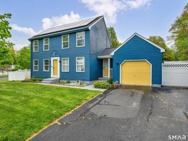 3 bedroom, Manchester CT 06042 105496538