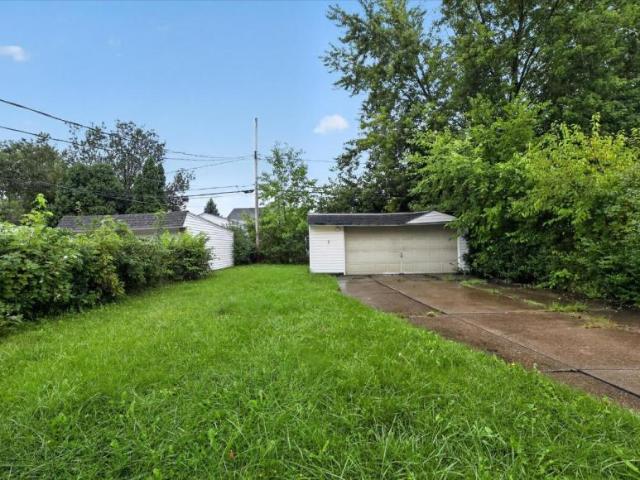3 bedroom, Maple Heights OH 44137 105639385