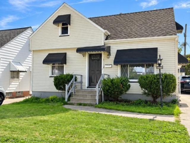 3 bedroom, Maple Heights OH 44137 105730917