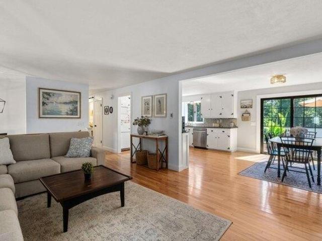 3 bedroom, Marion MA 02738 105560912