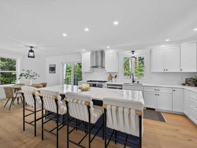 3 bedroom, Marshfield MA 02050 105496794