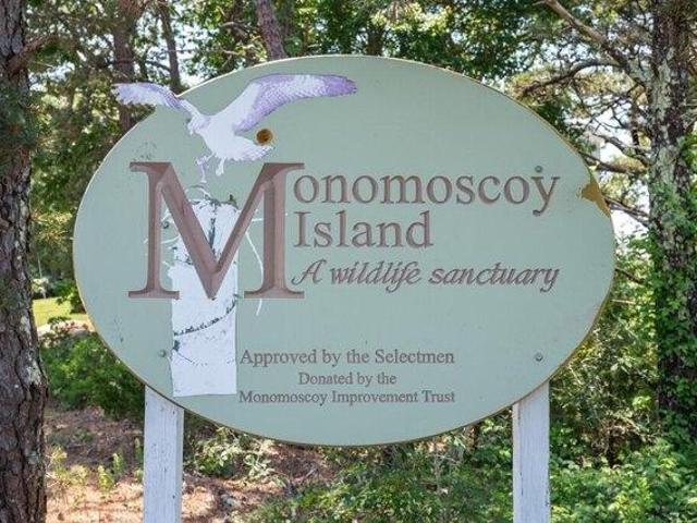 3 bedroom, Mashpee MA 02649 104850221