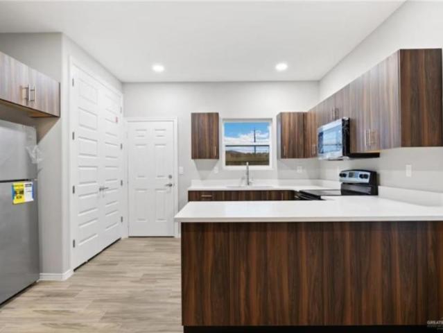 3 bedroom, Mcallen TX 78501 LS105540950