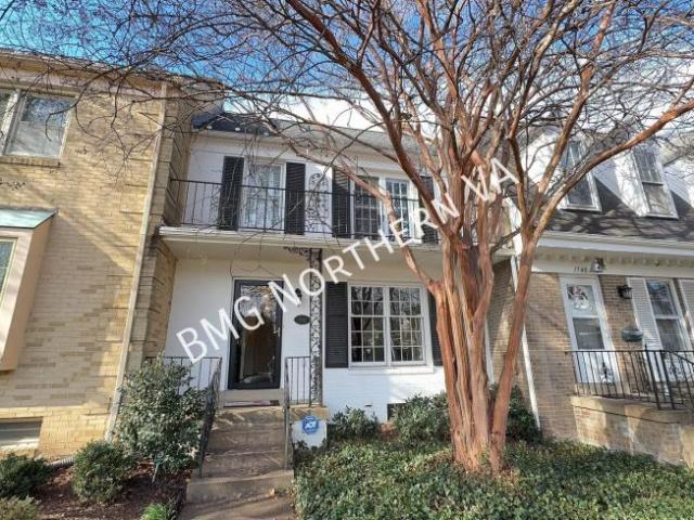 3 bedroom, McLean VA 22102 105969235