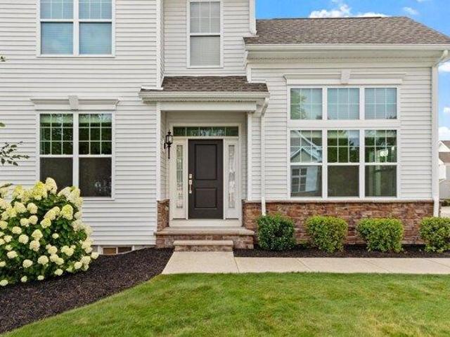3 bedroom, Methuen MA 01844 105403599