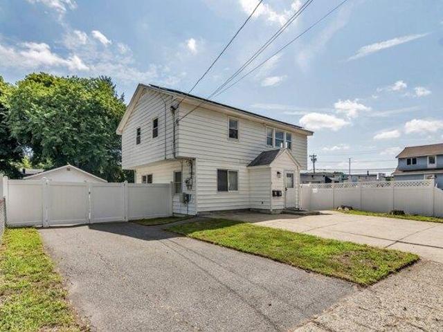3 bedroom, Methuen MA 01844 105514436
