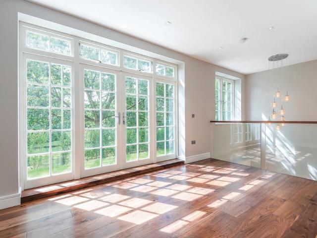 3 bedroom mews to rent