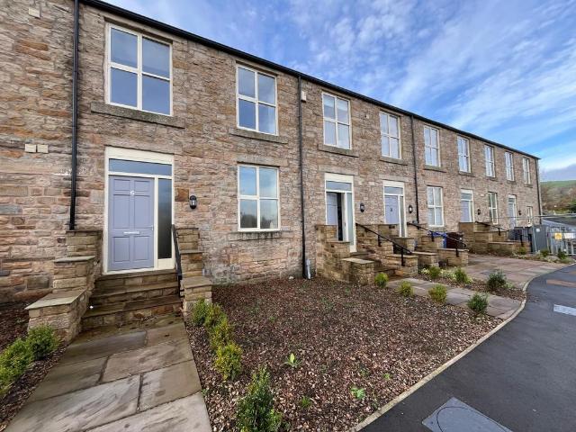 3 bedroom mews to rent