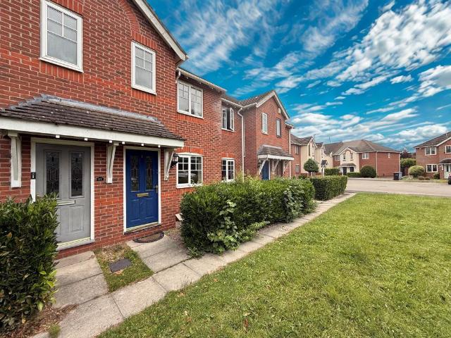 3 bedroom mews to rent