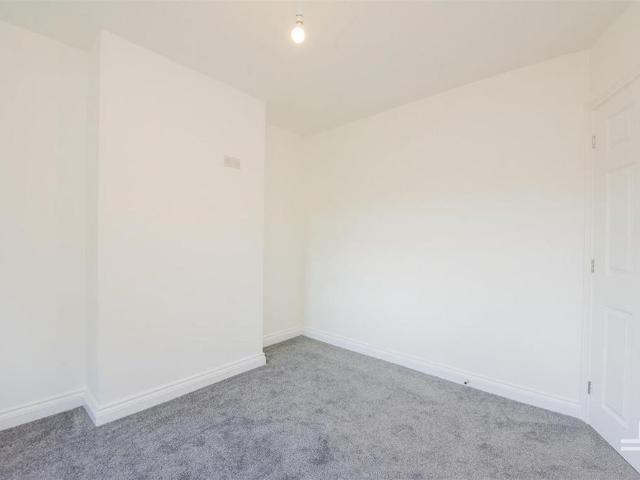 3 bedroom mews to rent