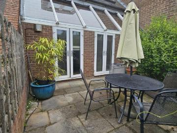 3 bedroom mews to rent