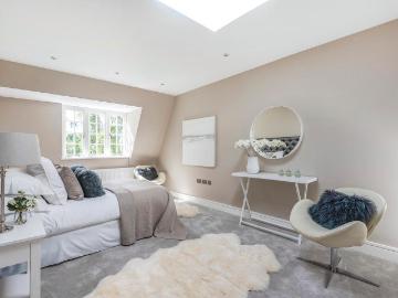 3 bedroom mews for sale