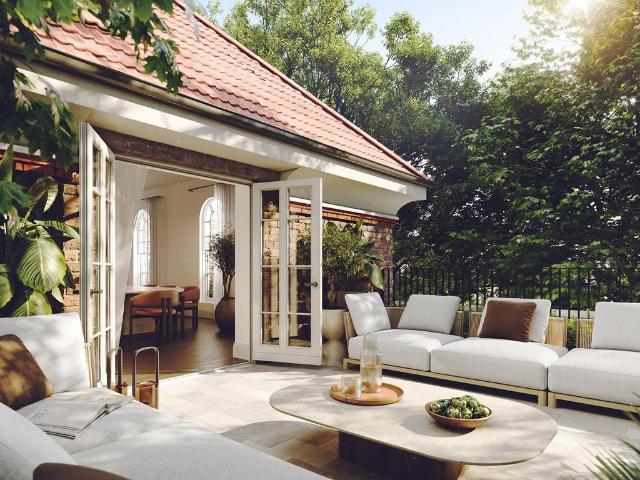 3 bedroom mews for sale