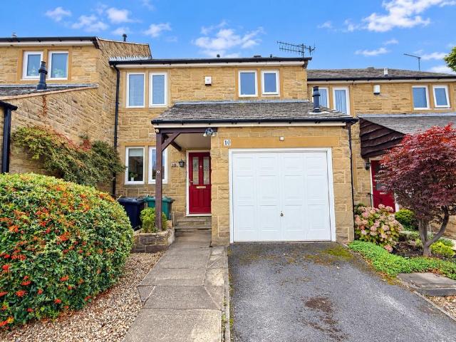 3 bedroom mews for sale