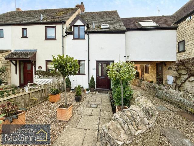 3 bedroom mews for sale