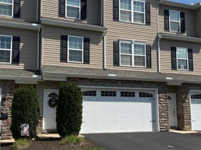 3 bedroom, Mechanicsburg PA 17055 105356533