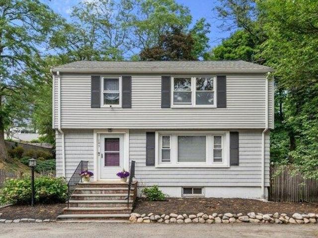 3 bedroom, Medford MA 02155 105560378