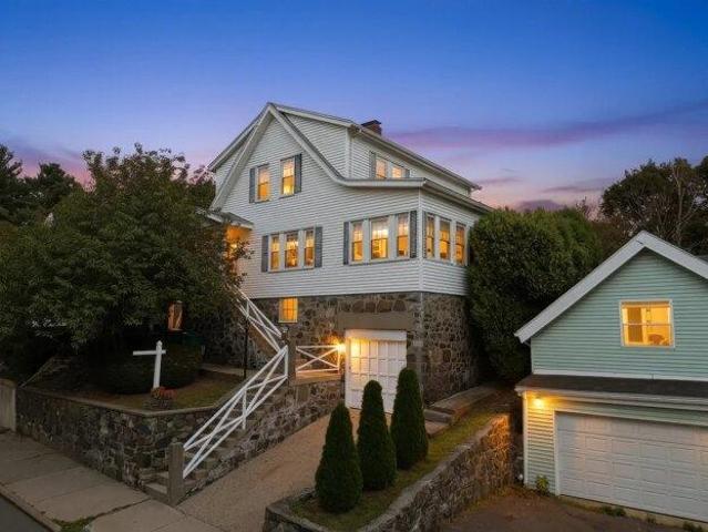 3 bedroom, Medford MA 02155 105588517