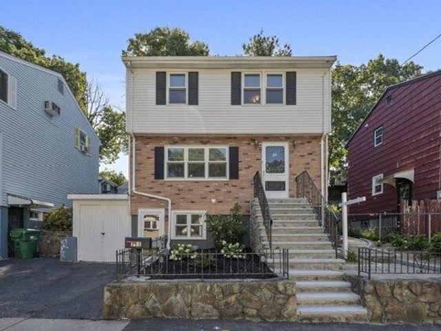 3 bedroom, Medford MA 02155 105352661