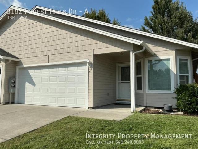 3 bedroom, Medford OR 97504 105919952