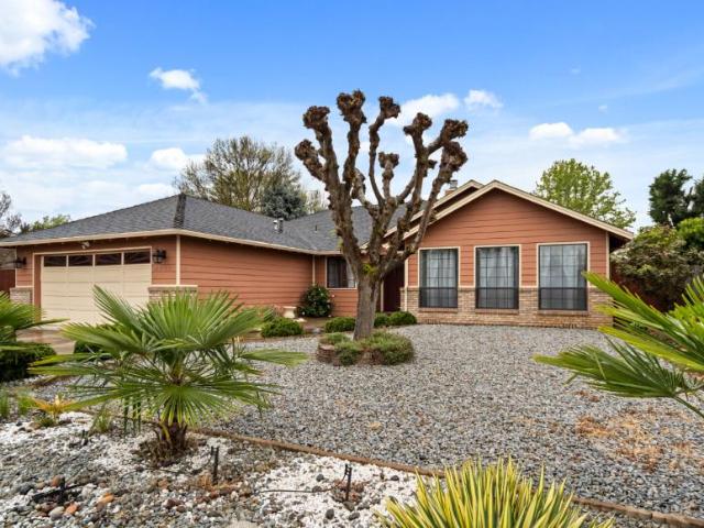 3 bedroom, Medford OR 97504 105968073