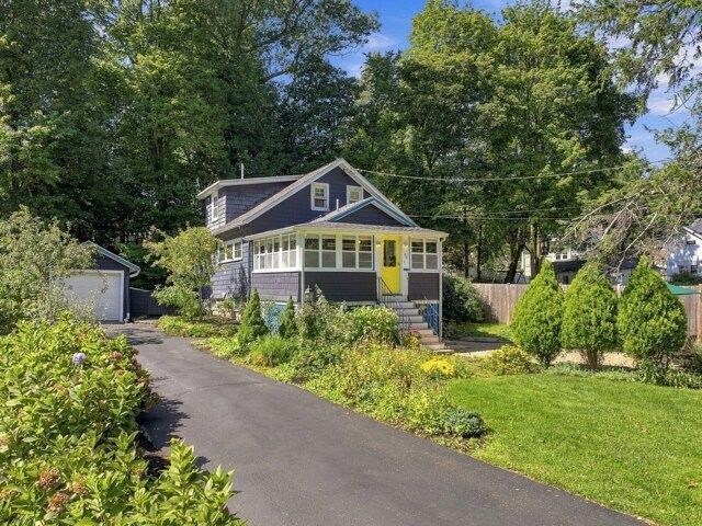3 bedroom, Melrose MA 02176 105576477