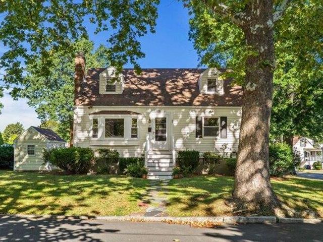 3 bedroom, Melrose MA 02176 105578638
