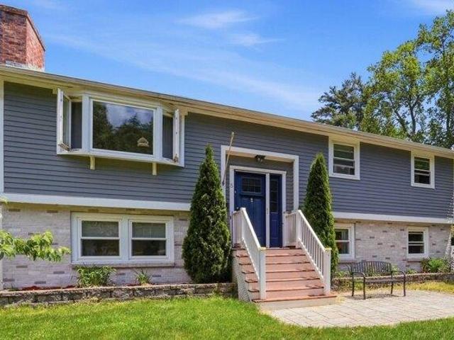 3 bedroom, Merrimack NH 03054 104295529