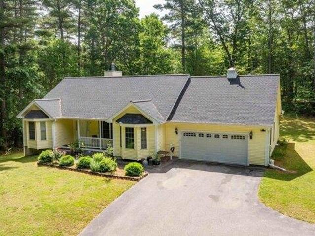 3 bedroom, Merrimack NH 03054 104331502