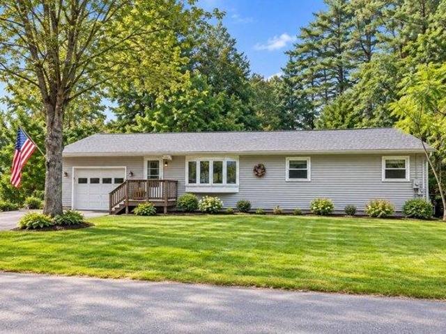 3 bedroom, Merrimack NH 03054 105385660