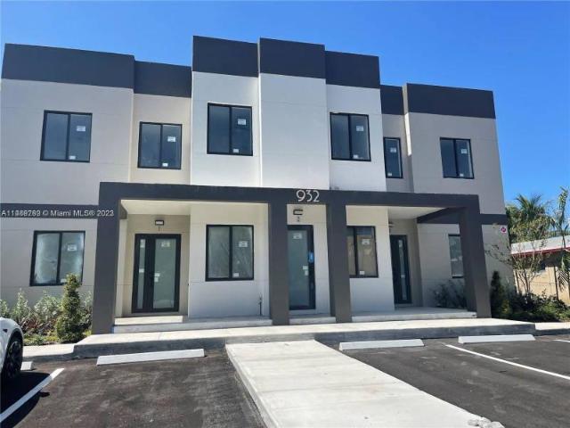 3 bedroom, Miami FL 33130 101985989