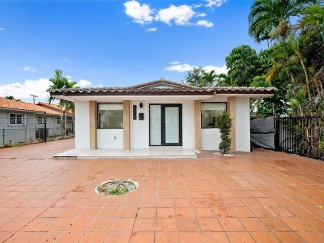 3 bedroom, Miami FL 33133 101985950