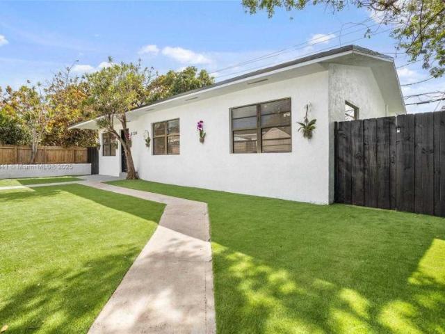3 bedroom, Miami FL 33133 LS92822345