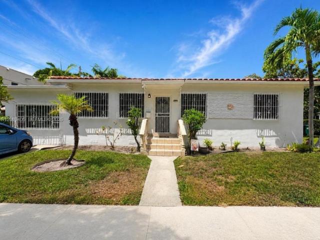 3 bedroom, Miami FL 33134 105900653