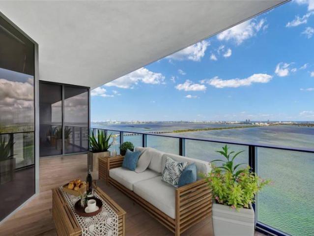 3 bedroom, Miami FL 33137 95786057
